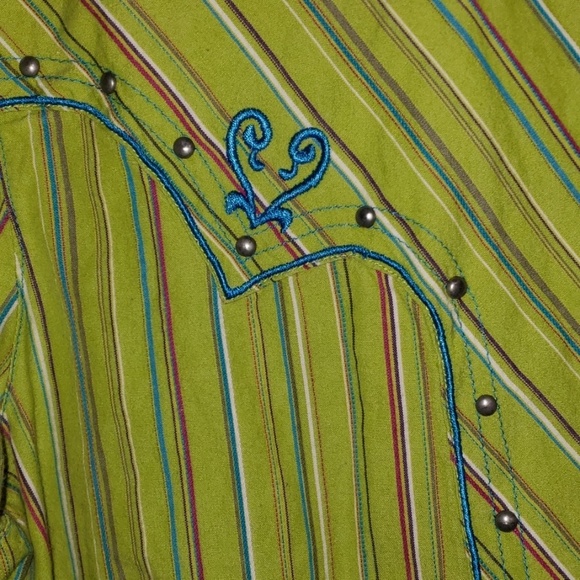 Wrangler Green striped embroidery western top - Picture 2 of 8